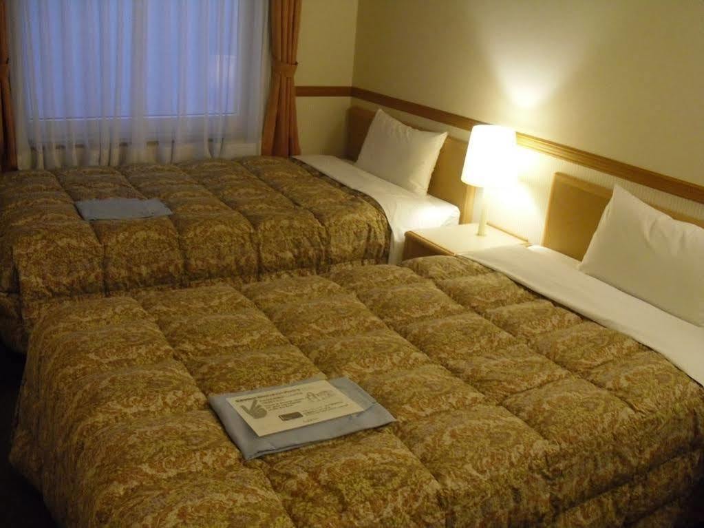 Toyoko Inn Sendai-Eki Nishi-Guchi Chuo Kültér fotó